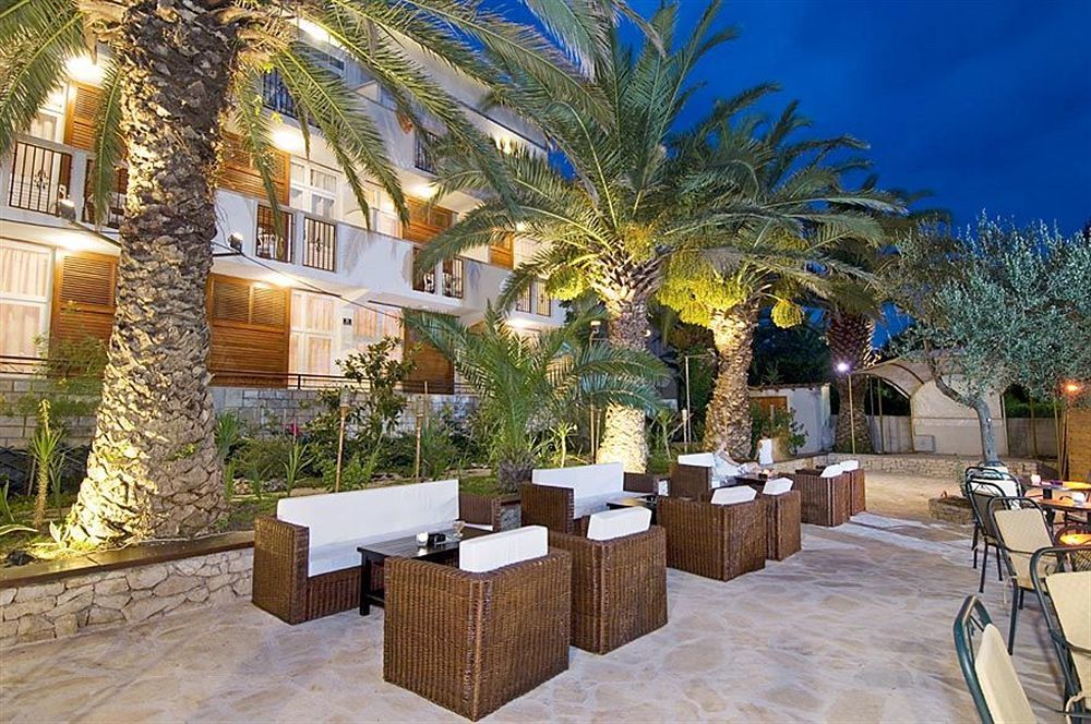 Hotel Villa Adriatica - Adults Only Supetar Exterior foto