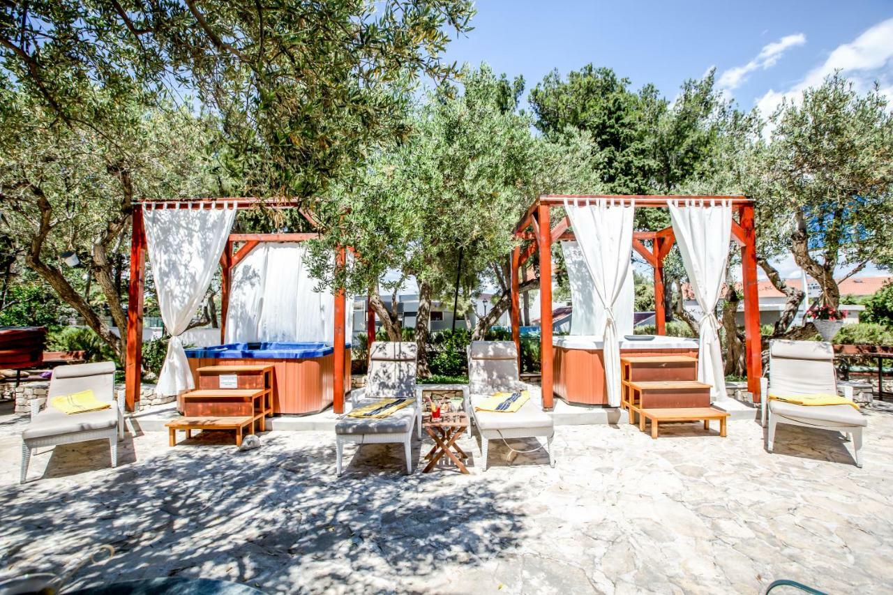 Hotel Villa Adriatica - Adults Only Supetar Exterior foto